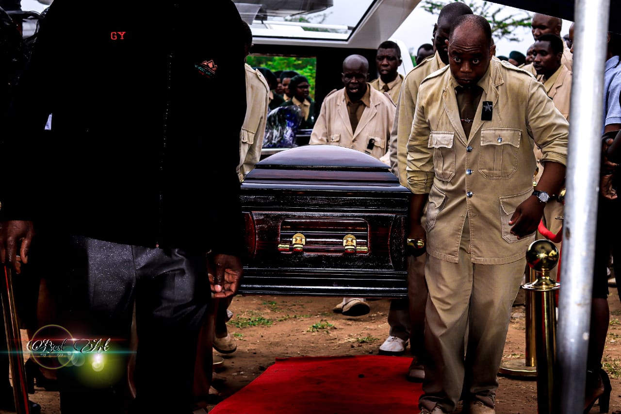 Event preparation and hearse presentation